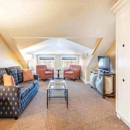 Inn At Diamond Cove Portland Bagian luar foto